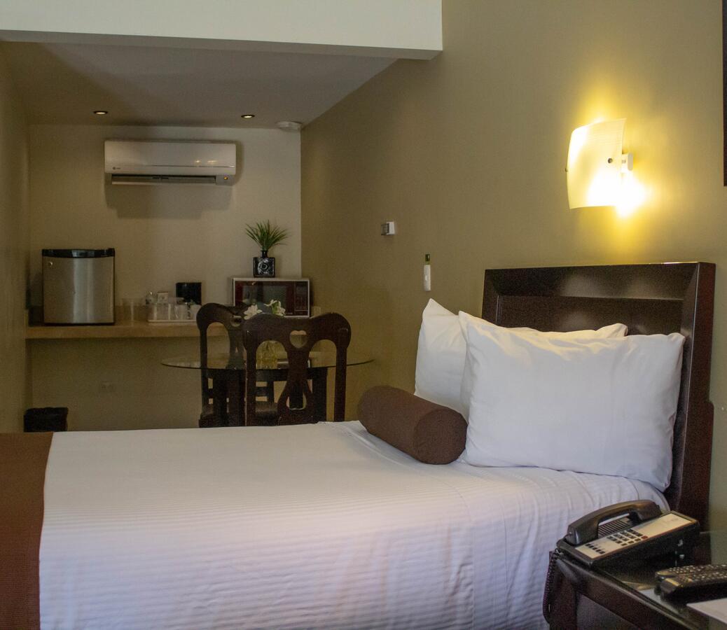Hotel Del Rio Navojoa Zewnętrze zdjęcie