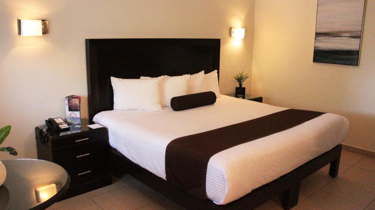 Hotel Del Rio Navojoa Zewnętrze zdjęcie
